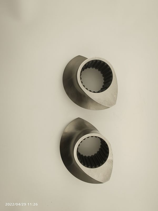 Elementi a vite per estrusore a doppia vite per la produzione di mangimi per animali domestici