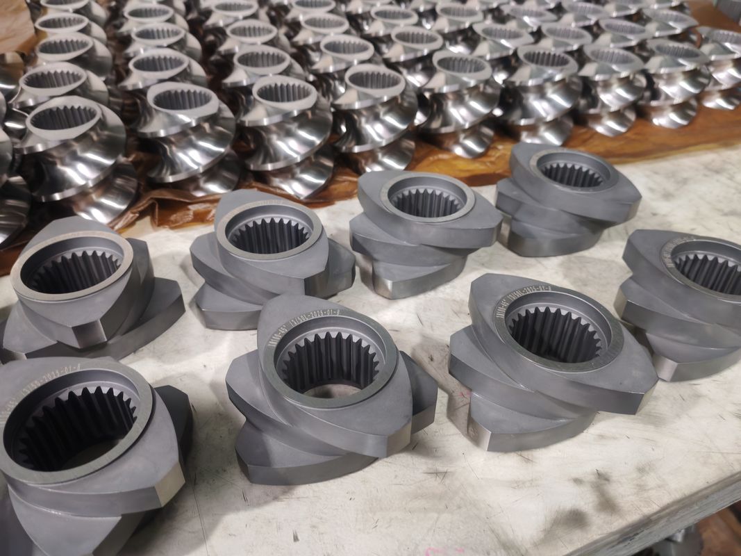 Elementi di vite della linea di estrusione in plastica 60 mm-120 Lunghezza della vite 100 rpm-1200 Velocità della vite per la macchina di estrusione a doppia vite