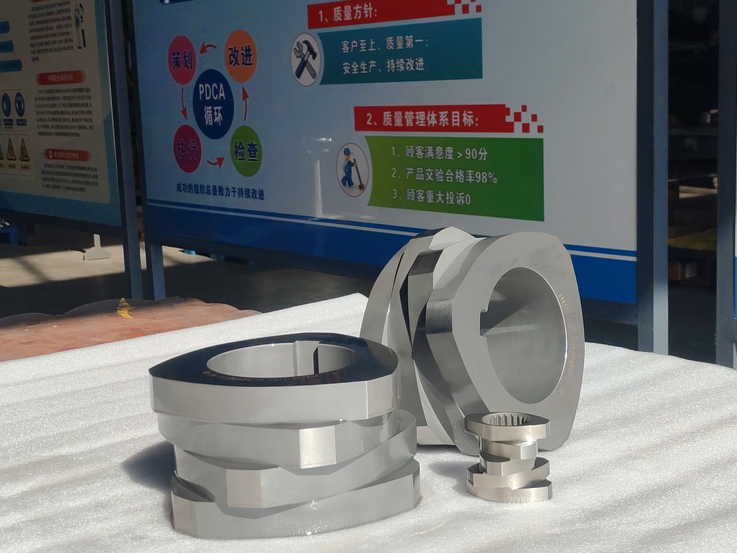 SZK 250 Twin Screw Extruder Elementi a vite con certificazione ISO 9001 e opzioni personalizzate